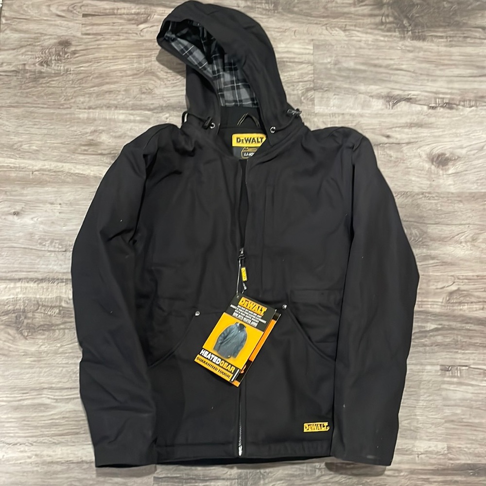 NWT DeWalt Heated Work Jacket- Size M